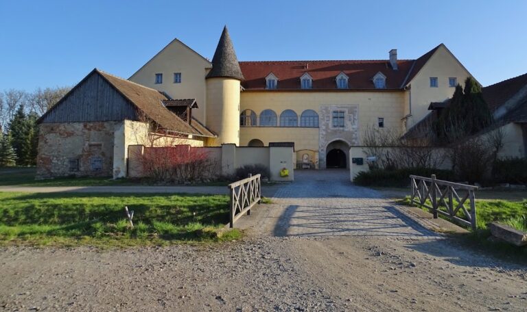 Schloss Groß: A Renaissance Castle in Austria