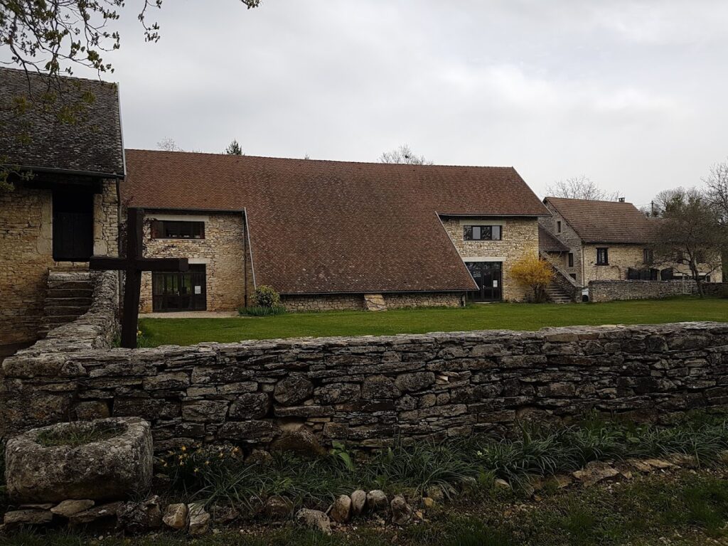 Maison forte de Montagnieu: A Fourteenth- and Fifteenth-Century Fortified House in France 2 Maison forte de Montagnieu