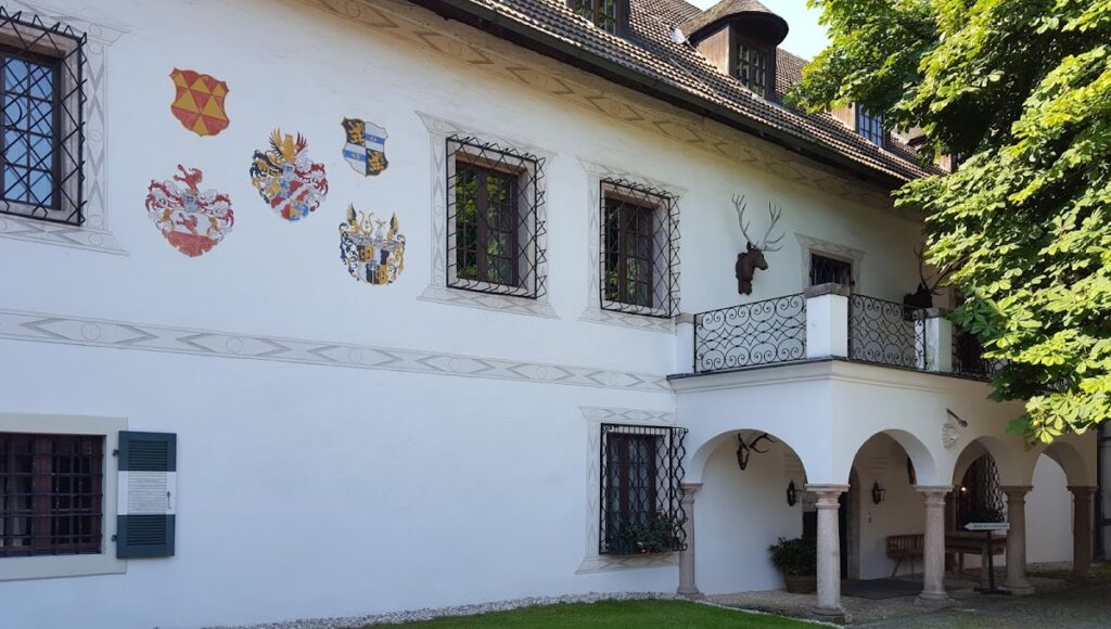 Schloss Weyer: A Historic Estate and Castle in Gmunden, Austria 1 Schloss Weyer