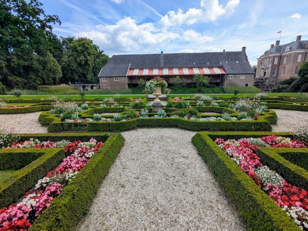 Castle Middachten: A Dutch Classical and Baroque Estate Residence 4 Castle Middachten
