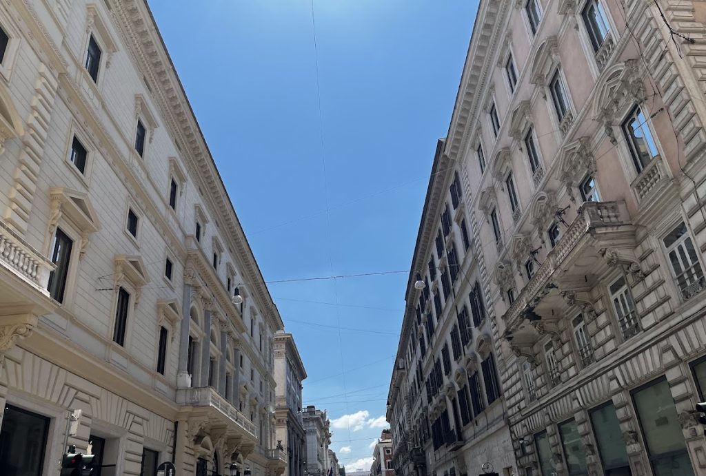 Palazzo Marignoli: An Eclectic Palace on Via del Corso in Rome 3 Palazzo Marignoli