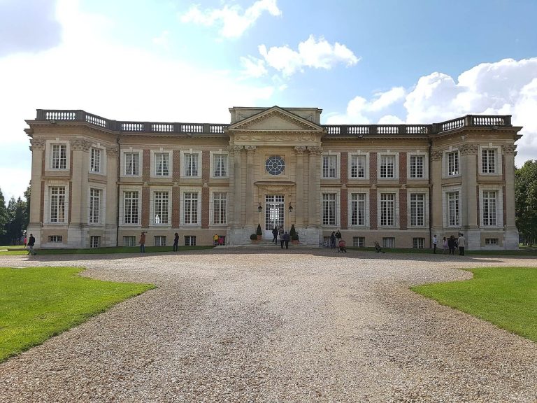 Château de Belbeuf: An Eighteenth-Century Residence in France