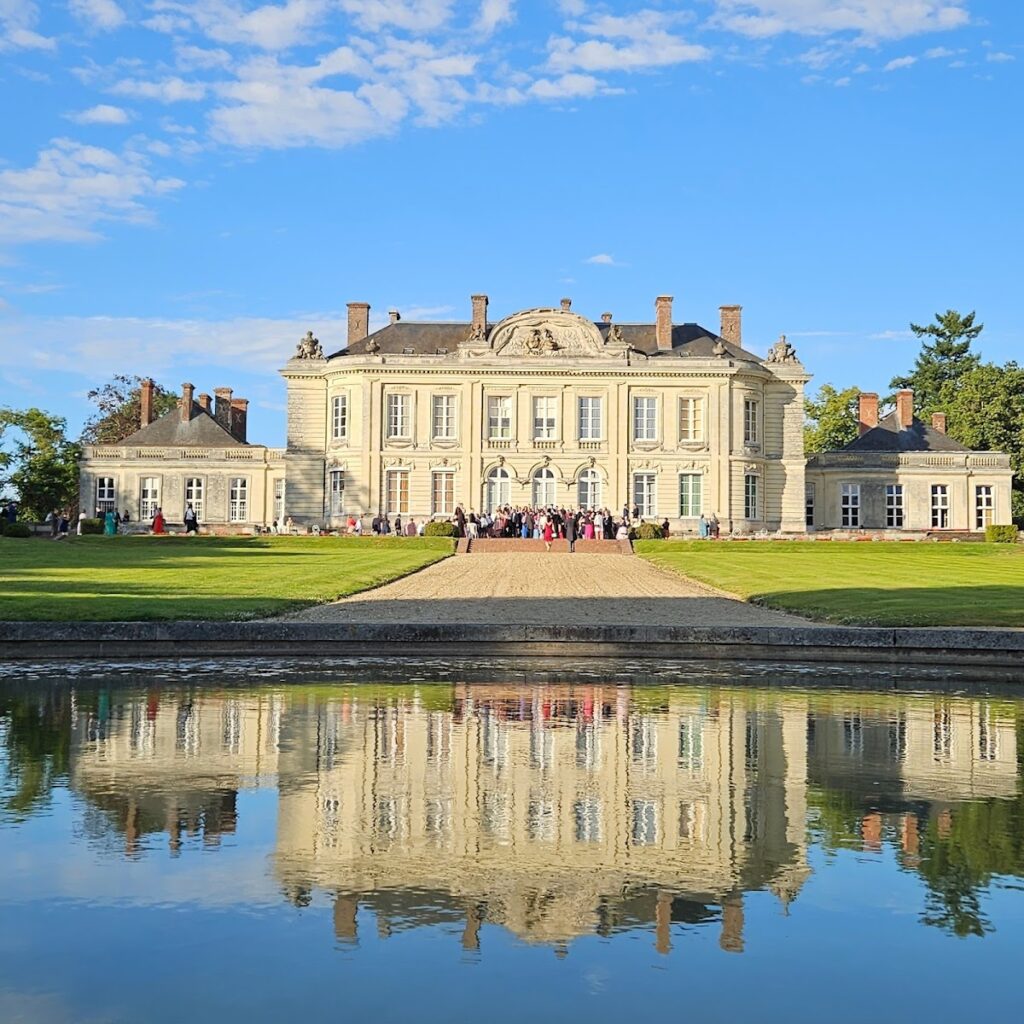 Château de Craon: An Eighteenth-Century Residence in France 2 Château de Craon