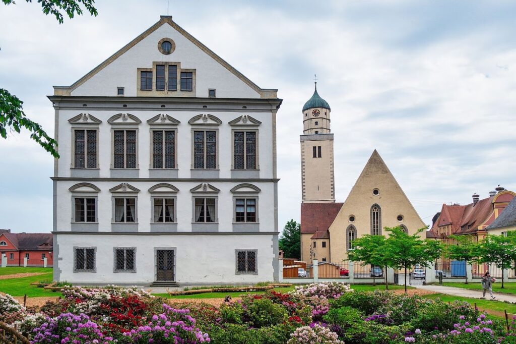 Residenzschloss Oettingen in Bayern: A Baroque Family Residence in Germany 1 Residenzschloss Oettingen in Bayern