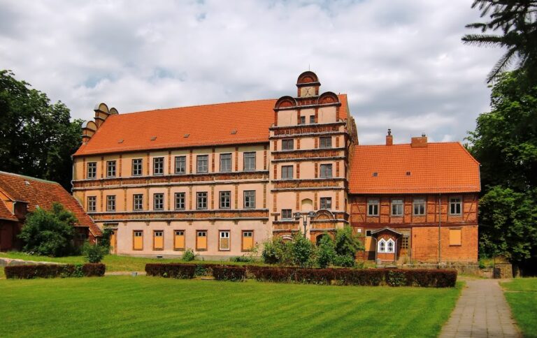 Schloss Gadebusch: A Renaissance Castle in Germany