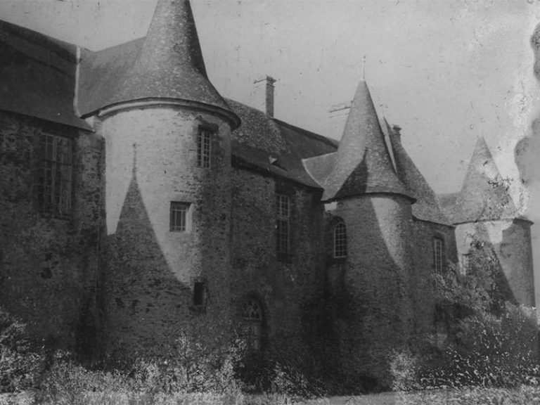 Château de Callac: A Renaissance Manor Complex in Brittany