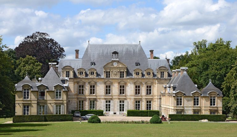 Château de la Rivière-Bourdet: A Seventeenth-Century Residence in Normandy