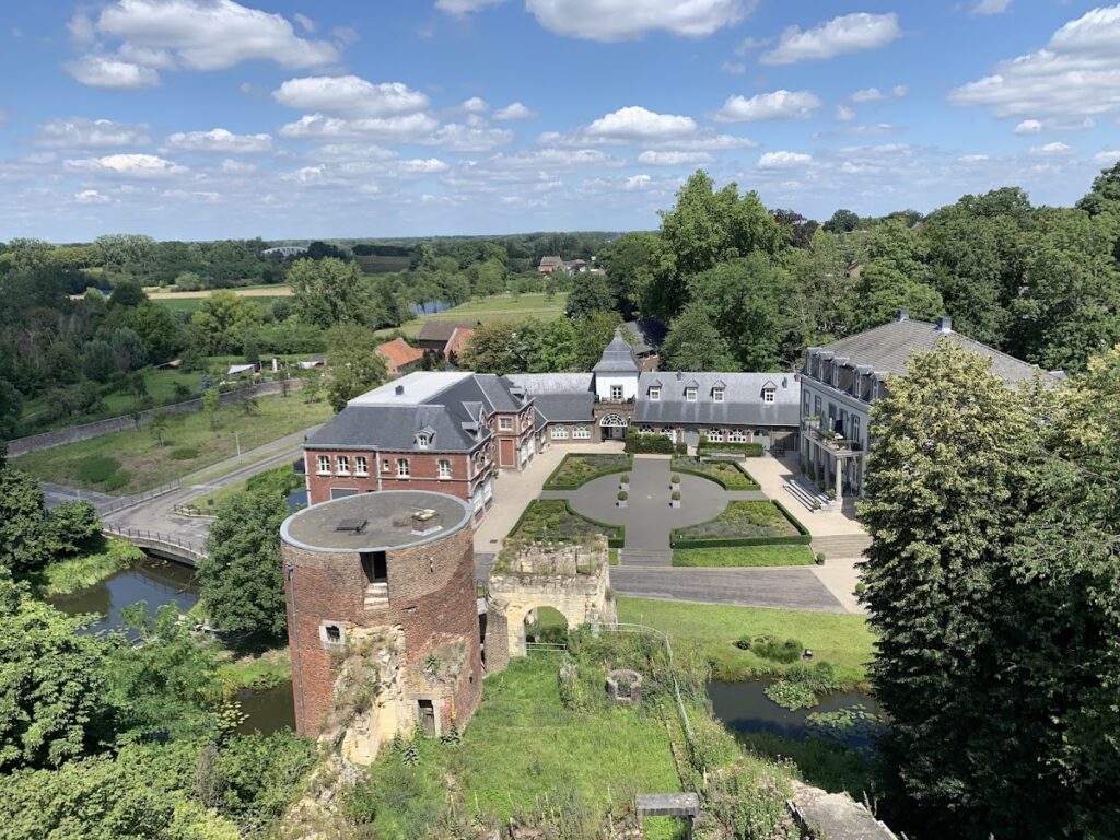 Stein Castle: A Moated Medieval Castle Complex in the Netherlands 4 Stein Castle