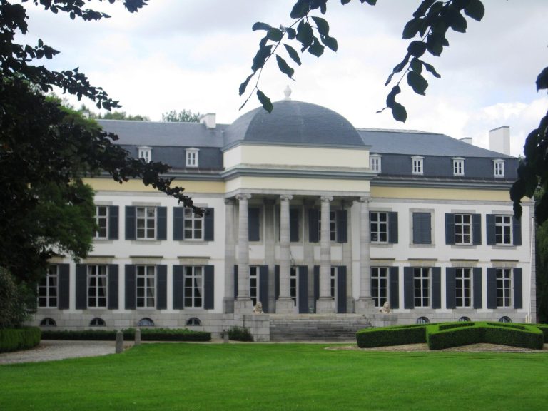 Gors Castle: Residence of the Lords of Gorsleeuw