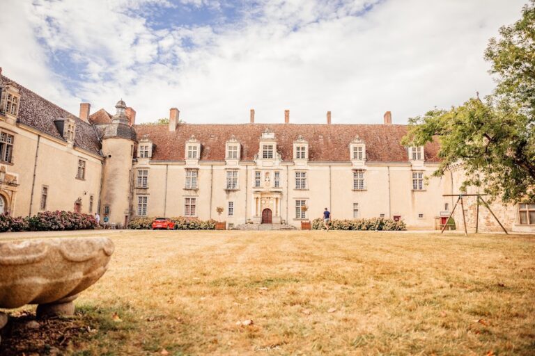 Château du Fraisse: A Historic Family Residence in France