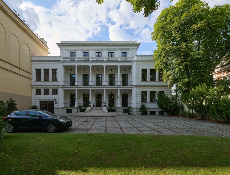 Przeździecki Palace: A Neo-Renaissance Residence and Diplomatic Venue in Warsaw