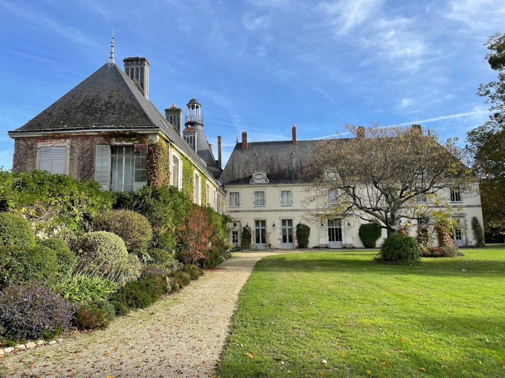 Château de Thouaré-sur-Loire: A Loire-Side Historic Château in France 1 Château de Thouaré-sur-Loire