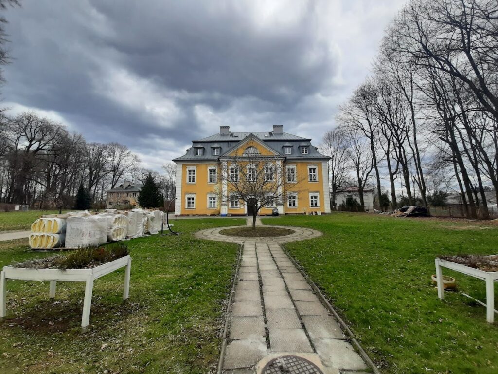 Rudołtowice Palace: An Eighteenth-Century Rococo Residence in Poland 1 Rudołtowice Palace