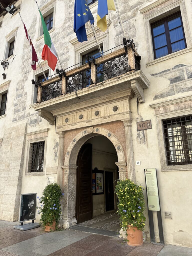 Palazzo Thun: Historic Municipal Palace in Trento