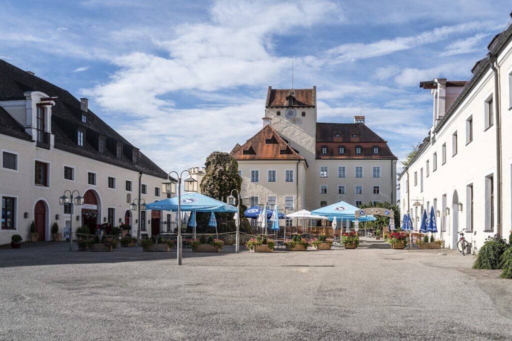 Seefeld Castle: A Medieval and Baroque Noble Residence in Germany 3 Seefeld Castle