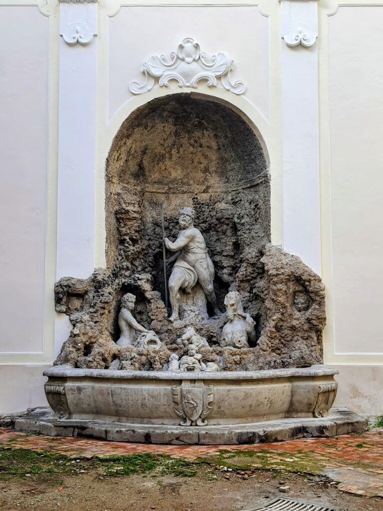 Palazzo Ruggi d'Aragona