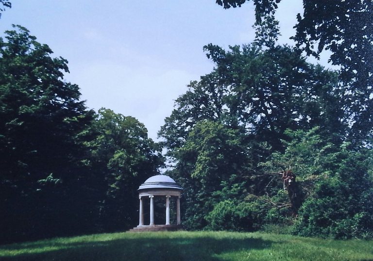 Schloss Alt Madlitz: Finck von Finckenstein Manor House in Germany