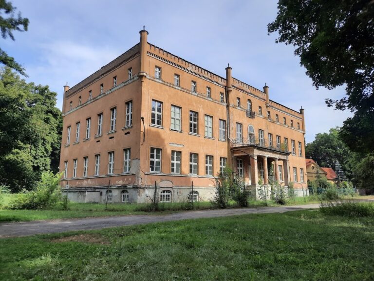 Tamsel: A Historic Palace Estate in Poland
