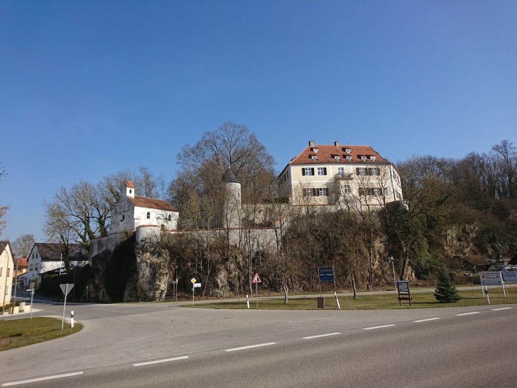 Schloss Wackerstein: A Medieval Castle and Palace in Bavaria 1 Schloss Wackerstein