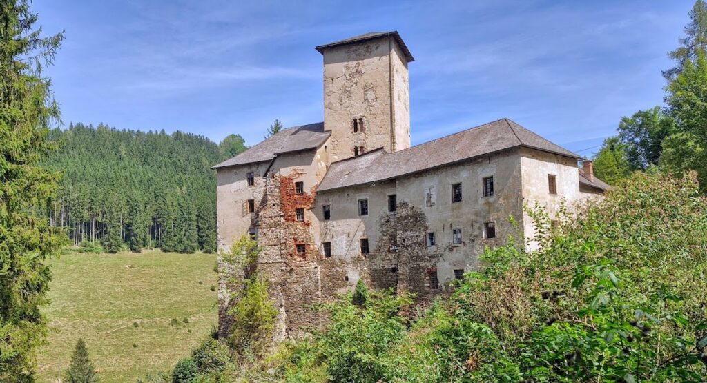 Schloss Waldenstein, Wolfsberg: A Medieval Castle and Reformation Center in Austria 1 Schloss Waldenstein, Wolfsberg