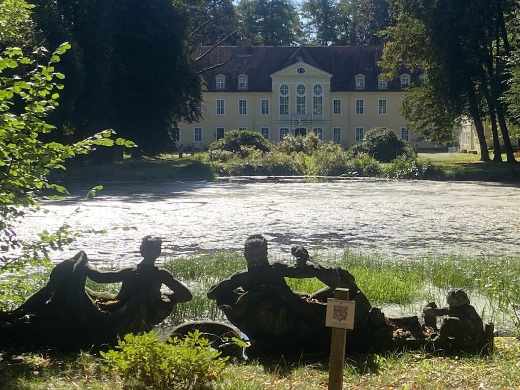 Schloss Oberlichtenau: A Baroque Castle and Park in Saxony 2 Schloss Oberlichtenau