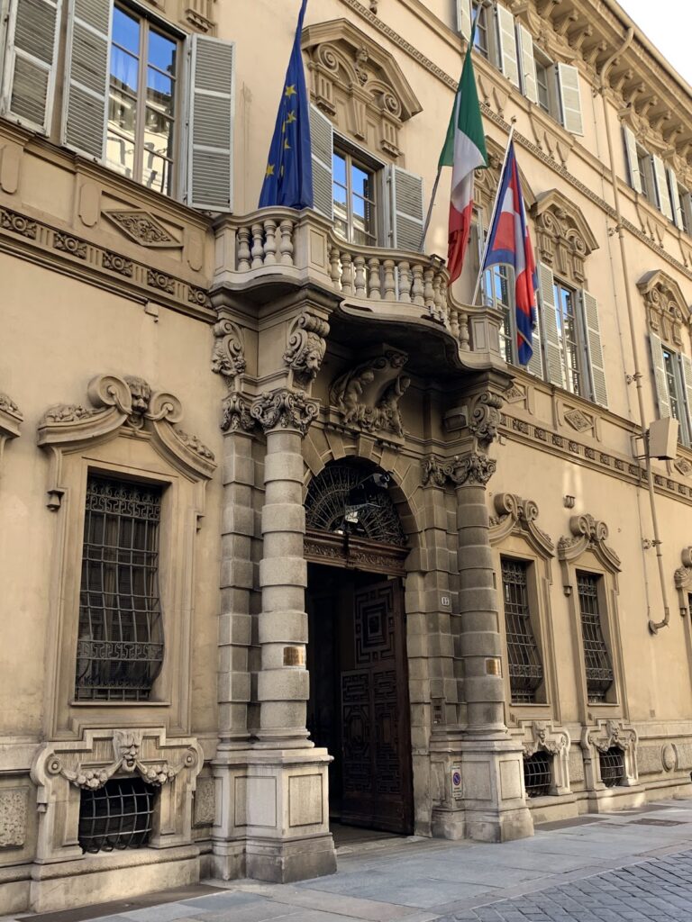Palazzo Lascaris di Ventimiglia: Seventeenth-Century Urban Palace and Regional Seat in Turin