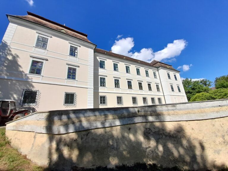 Schloss Pellendorf: A Baroque Palace and Estate in Austria