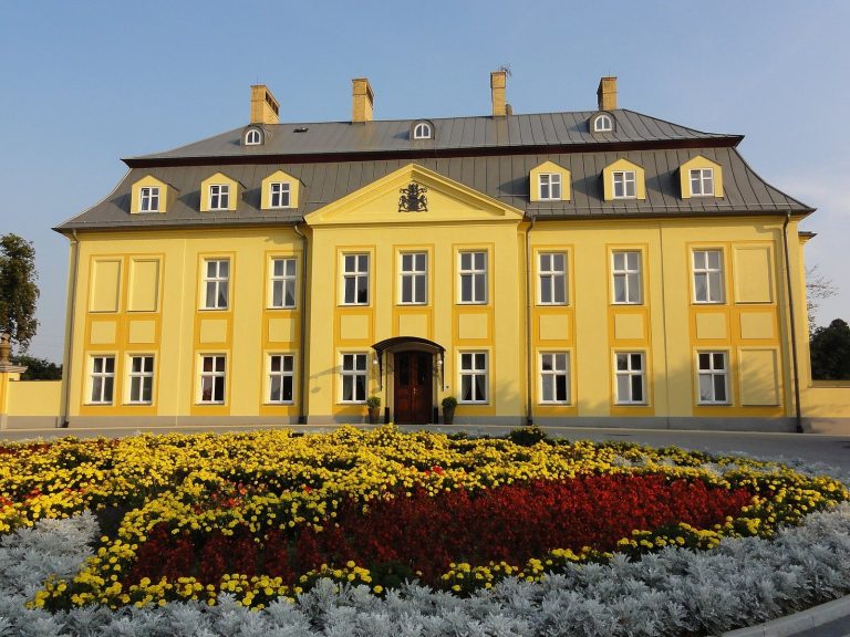 Kotuliński Palace in Czechowice-Dziedzice: A Rococo Aristocratic Residence
