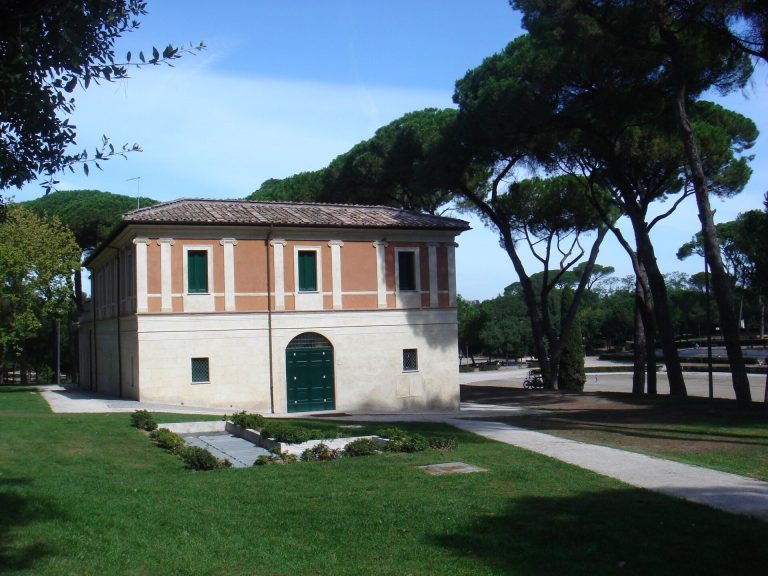 Casina di Raffaello: A Seventeenth-Century Villa Borghese Building in Rome