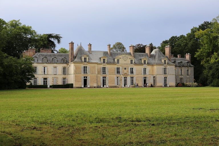 Château de Blossac: A Historic Estate in Goven, France