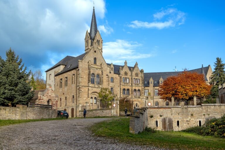 Burg Beyernaumburg: A Hilltop Castle and Neo-Gothic Manor