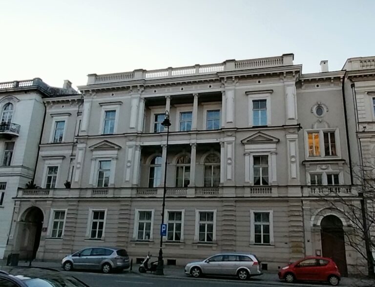 Karnicki Palace: A Neo-Renaissance Residence in Warsaw