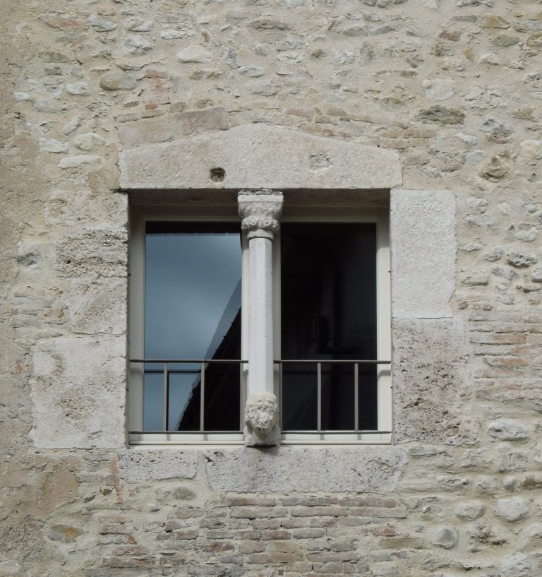 Casa dei Melatino: A Medieval Palace in Teramo