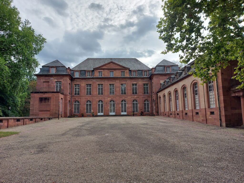 Château de Dietrich: Historic Château and Company Headquarters in Reichshoffen 2 Château de Dietrich