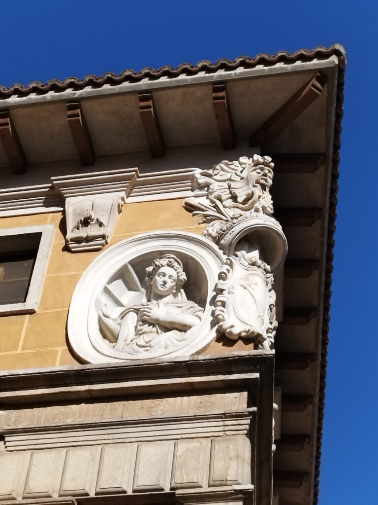 Palacio de los marqueses de Valverde: A Renaissance Palace in Valladolid 2 Palacio de los marqueses de Valverde