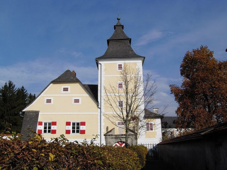 Schloss Feyregg: A Baroque Castle in Austria