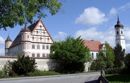 Schloss Ummendorf: A Renaissance Castle in Germany
