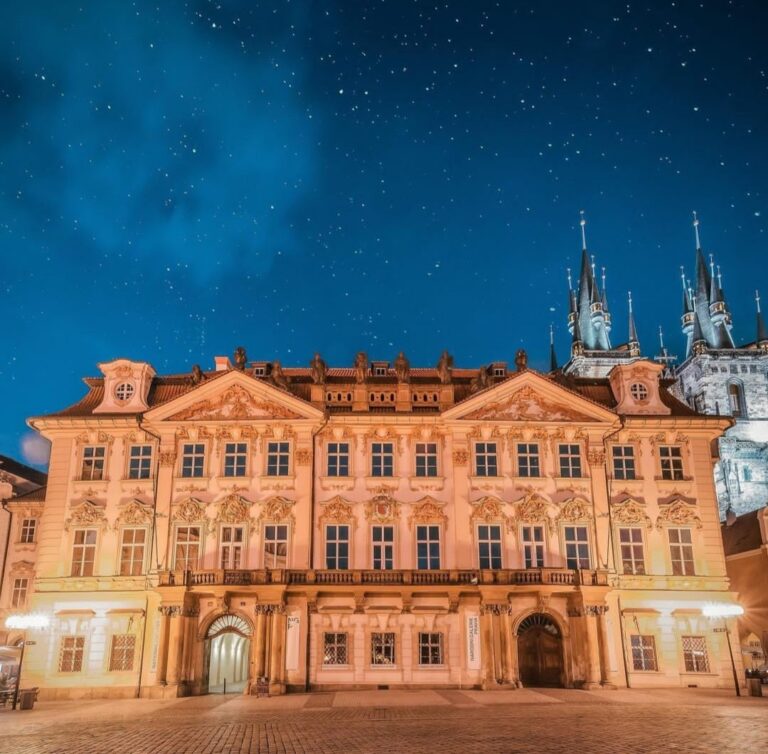 Kinsky Palace: A Rococo Urban Palace in Prague