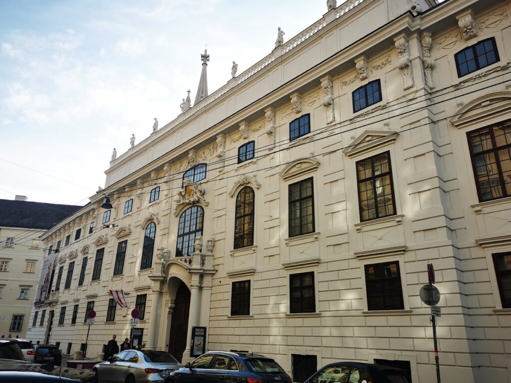 Palais Lobkowitz, Vienna: A Baroque City Palace and Musical Landmark 1 Palais Lobkowitz, Vienna