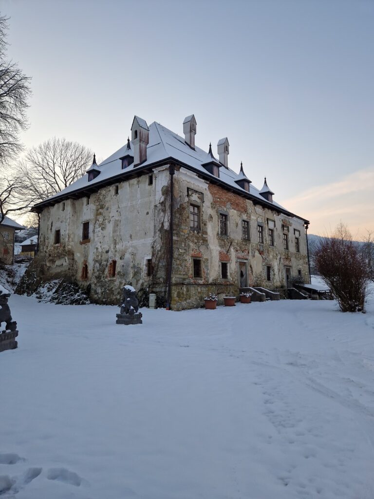 Schloss Dorff: A Historic Castle in Austria