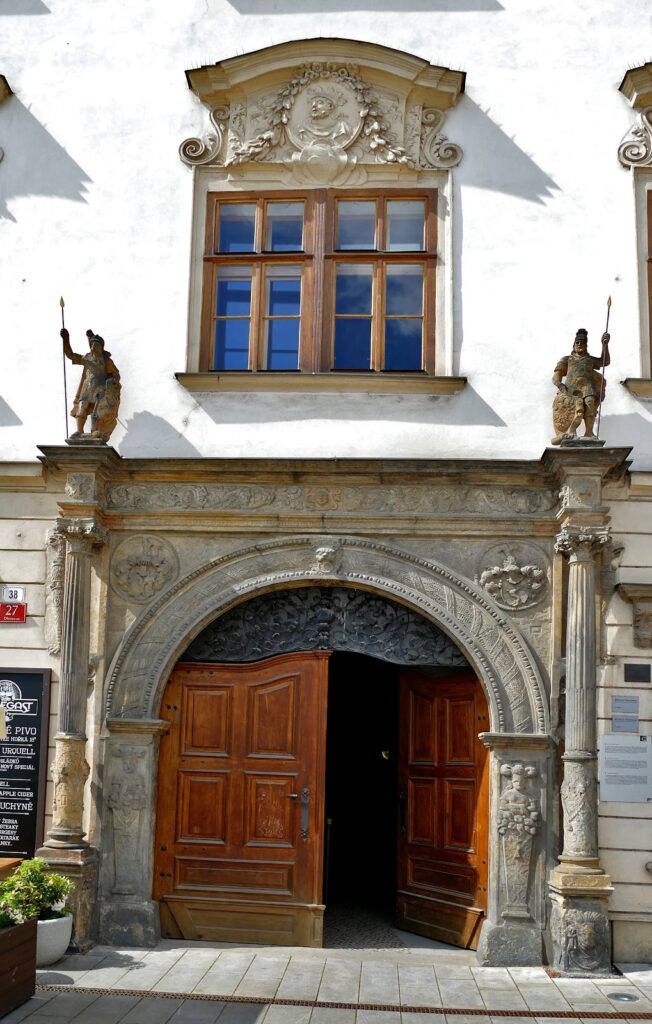 Hauenschild palace