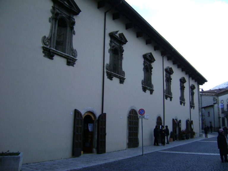 Palazzo Fanzago: A Baroque Monastery and Museum in Pescocostanzo
