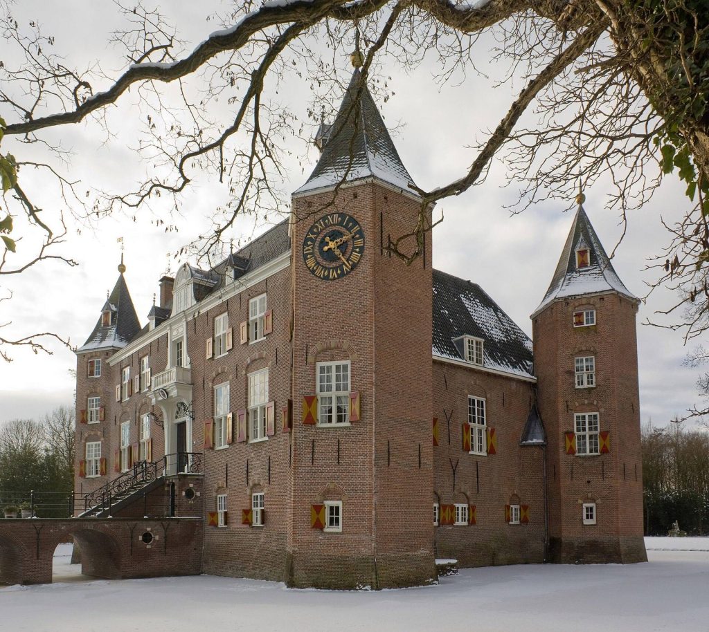 De Nederhorst: A Historic Castle in the Netherlands 1 De Nederhorst