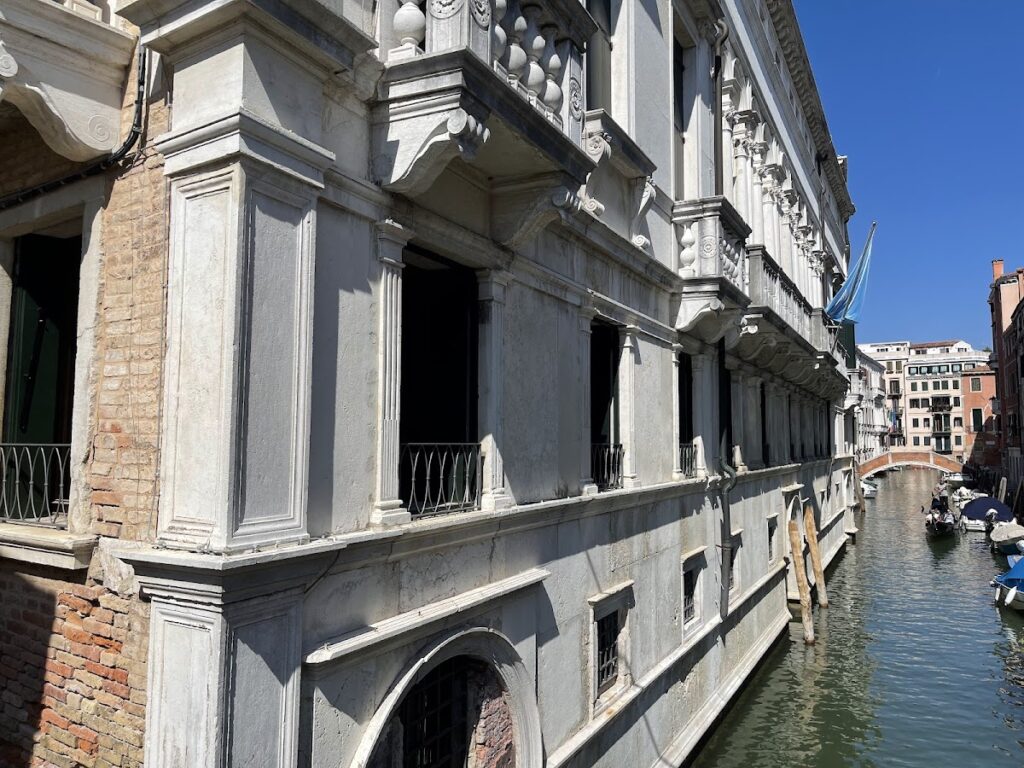Palazzo Zorzi Galeoni: A Renaissance Palace and UNESCO Regional Headquarters in Venice 2 Palazzo Zorzi Galeoni