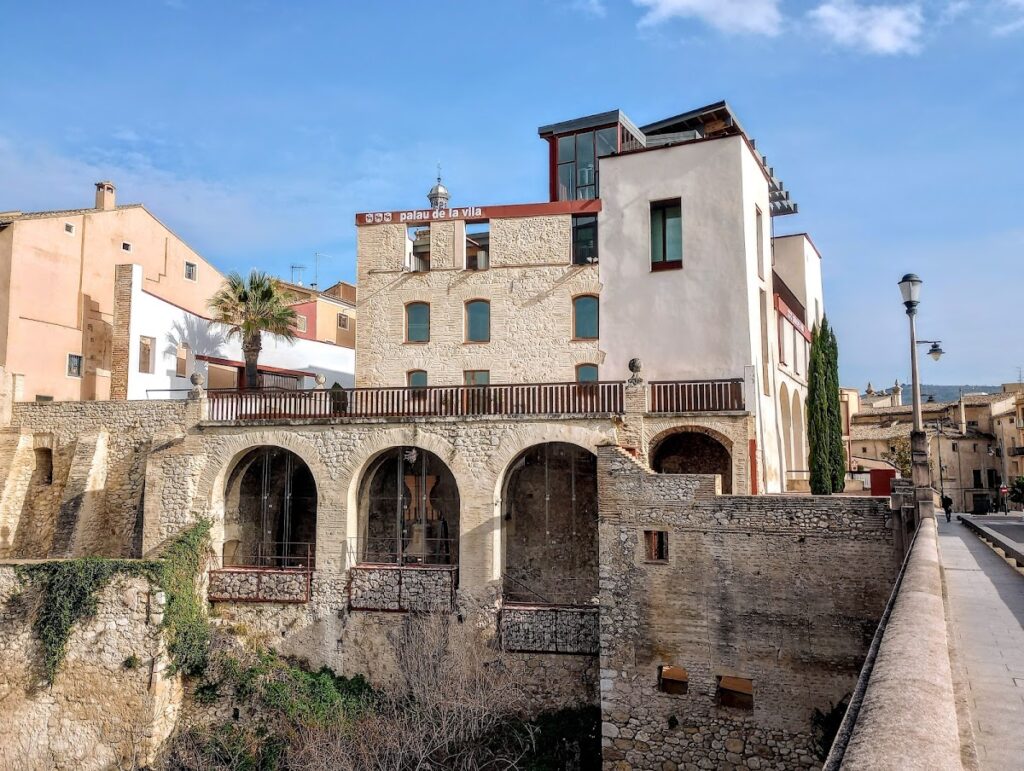Palau de la Vila d'Ontinyent: A Historic Royal and Noble Palace in Spain 1 Palau de la Vila d'Ontinyent