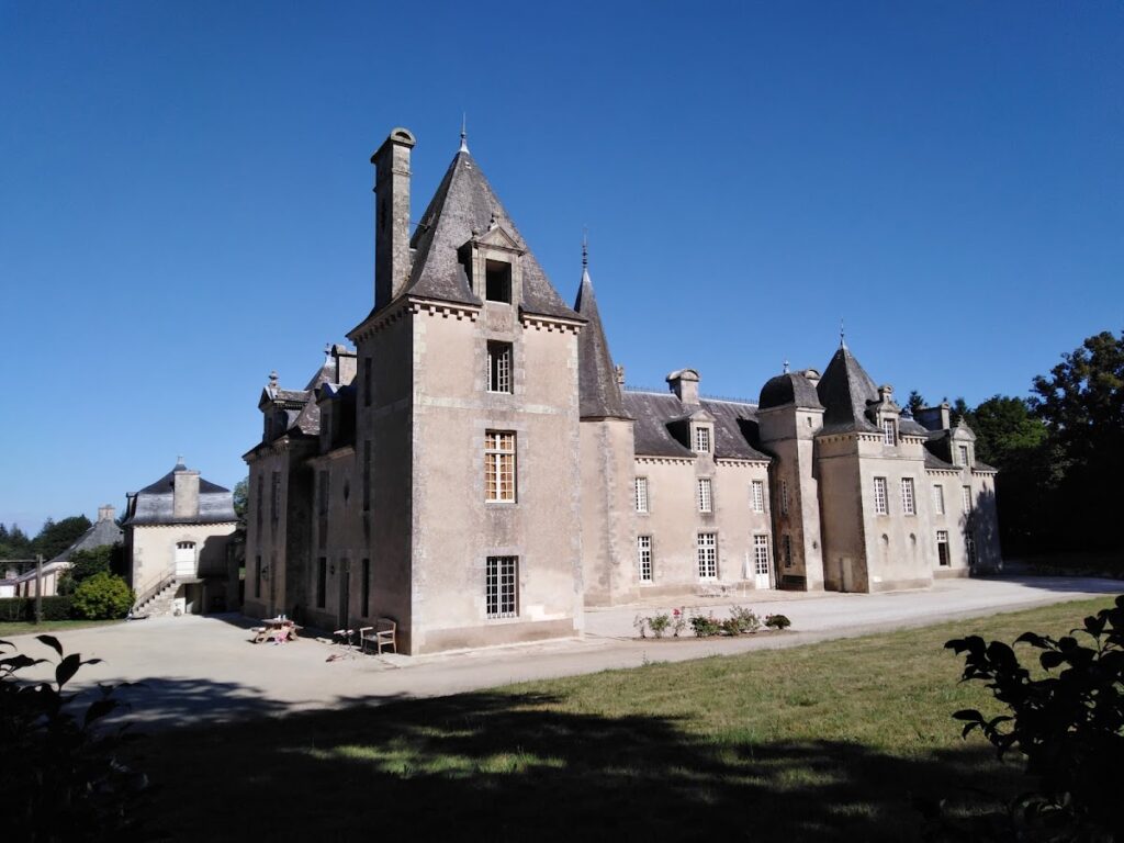 Château de la Ville Der: A Historic Residence in France 1 Château de la Ville Der