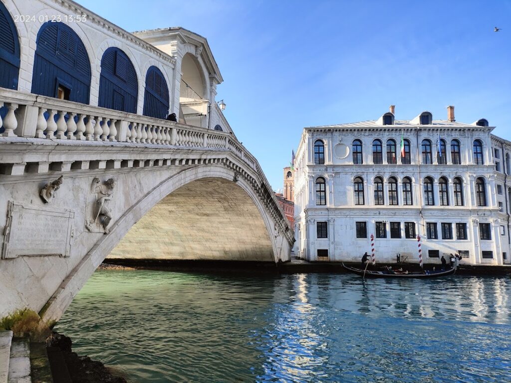 Palazzo dei Camerlenghi