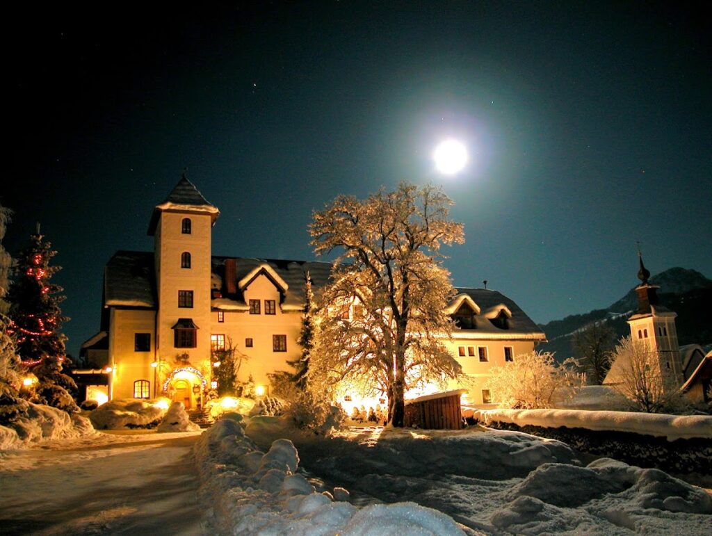 Schloss Thannegg: A Historic Castle Residence in Austria 3 Schloss Thannegg