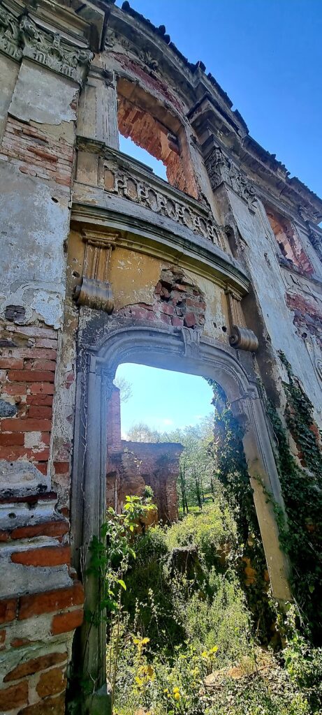Palace in Siedlce: A Baroque Estate in Poland 2 Palace in Siedlce
