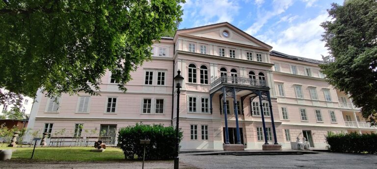 Arenberg Castle, Salzburg: A Historic Castle and Conference Center